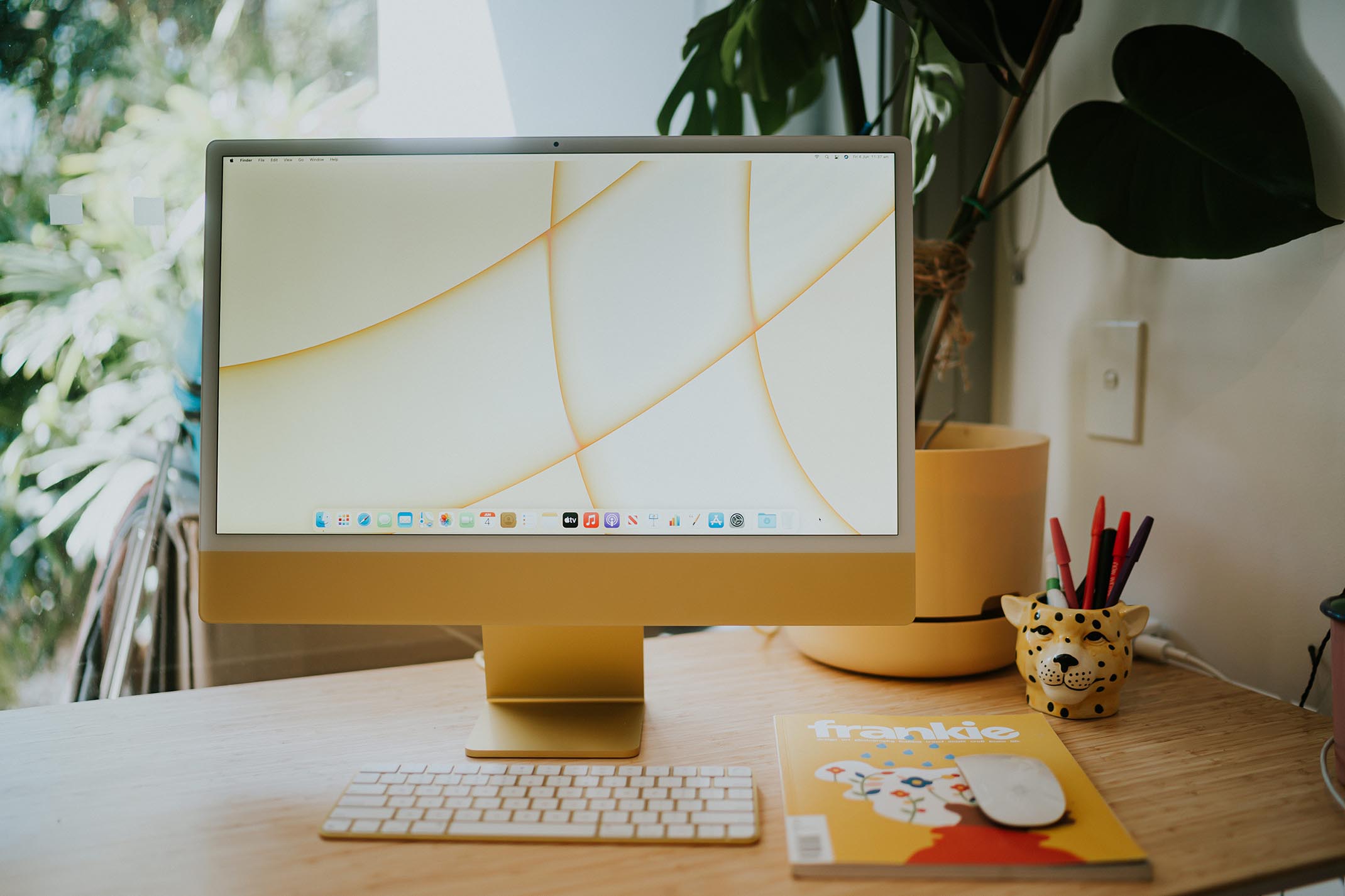 apple explores larger imacs